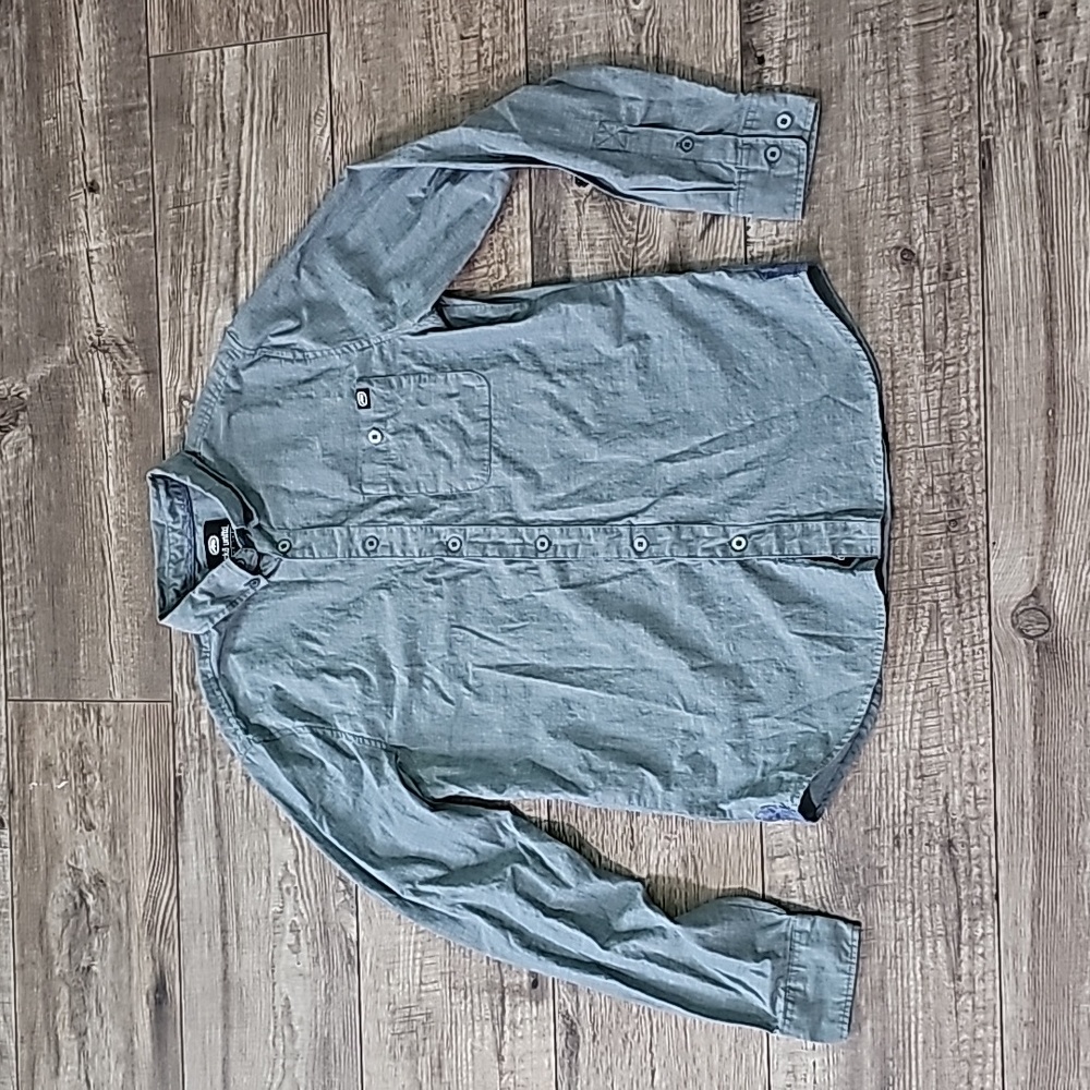 Ecko Unltd Button Down shirt